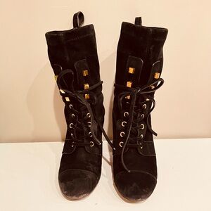 Stuart Weitzman lady shoes